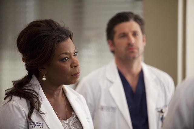 Still of Patrick Dempsey and Lorraine Toussaint in Grei anatomija (2005)