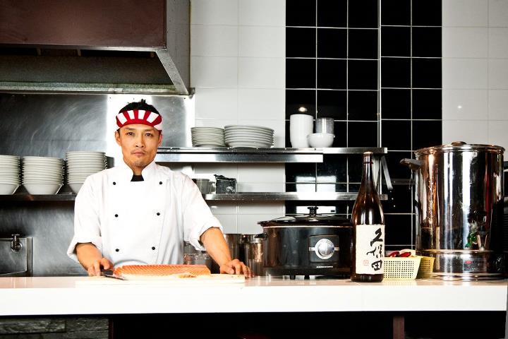 Khanh as 'Japanese chef' in Legendary Suitjamas TVC' 2012