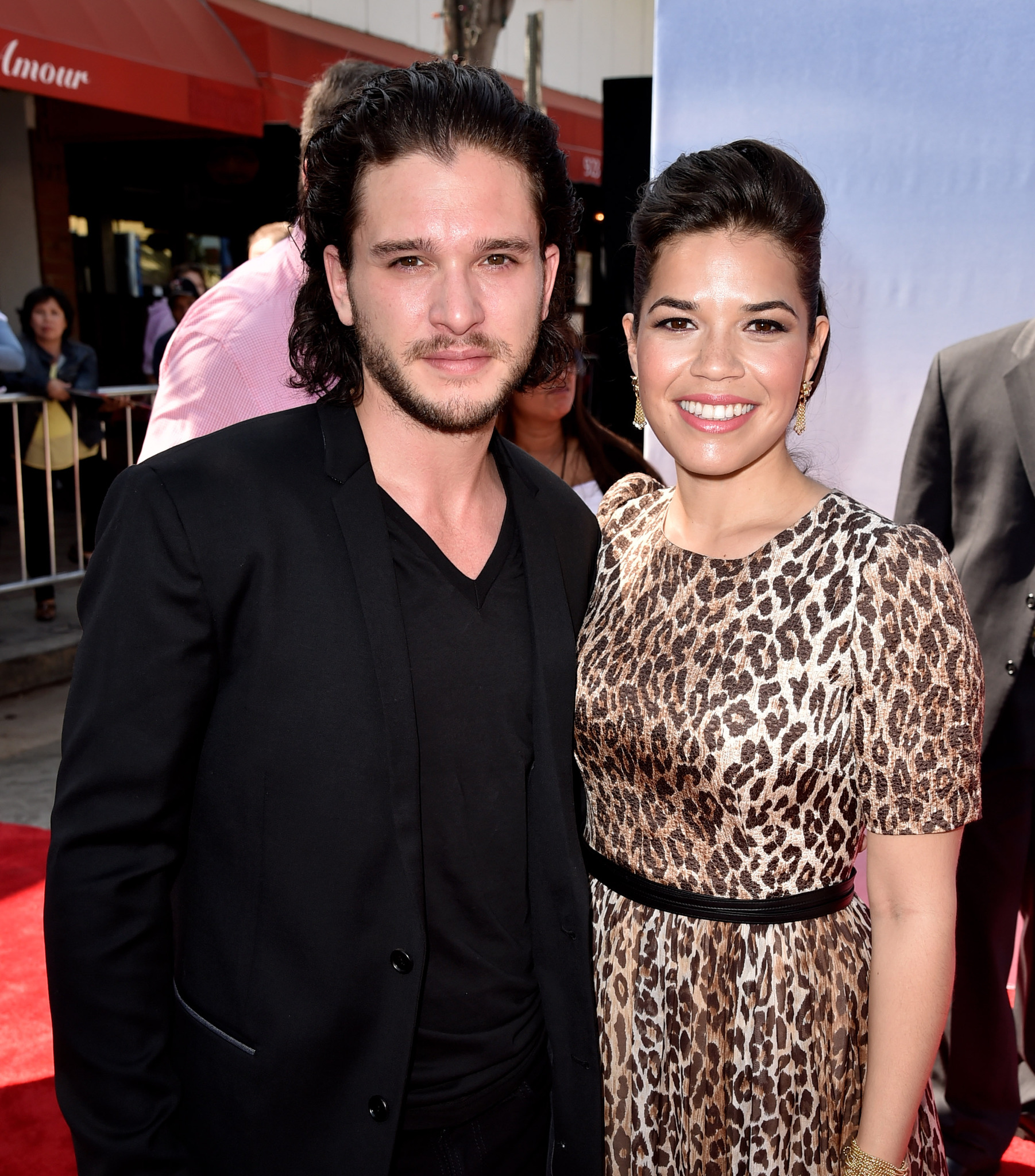 America Ferrera and Kit Harington at event of Kaip prisijaukinti slibina 2 (2014)