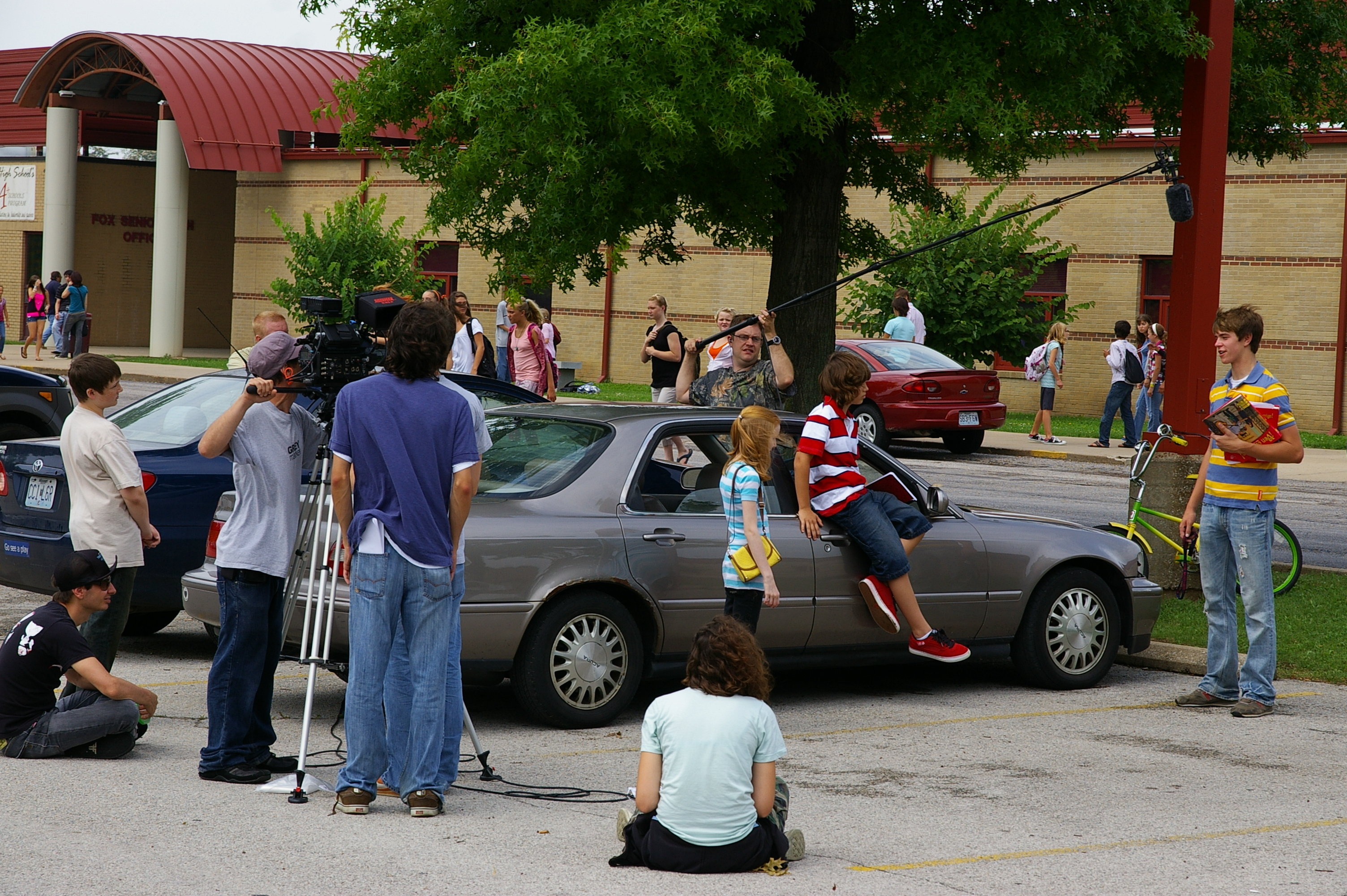 Leo Howard, Kyle Lawrence, Abigail Isom and Patrick Probst in Logan (2010)