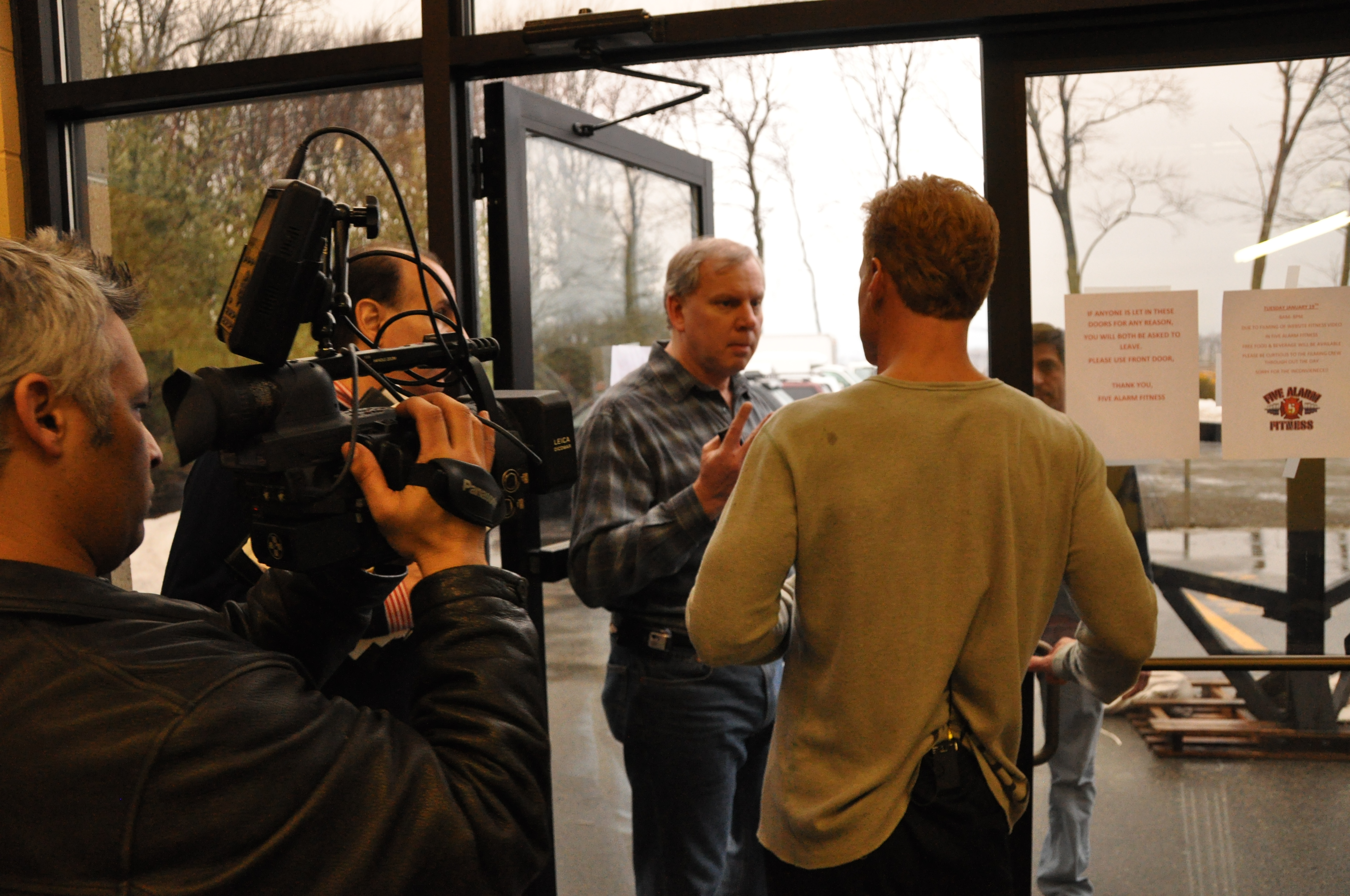 Jim Karpeichik ( Main Camera+Editor)Joe Rocco (Director),and Chris Simmons (2nd Camera) on the V.I.G.Lifestyle Filming Set!