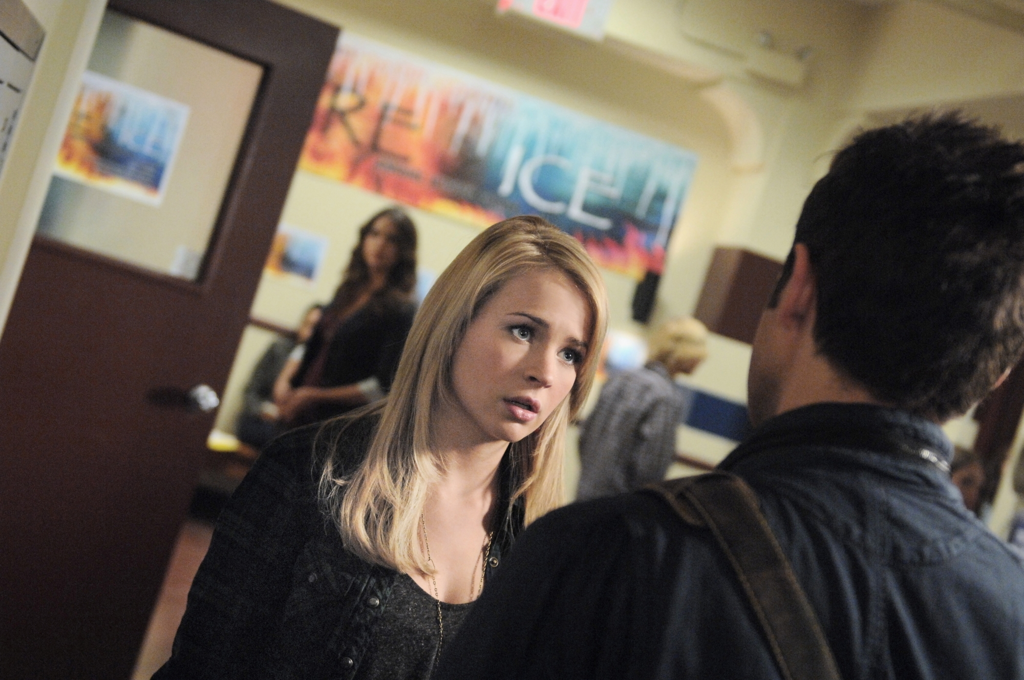 Still of Thomas Dekker, Britt Robertson and Shelley Hennig in The Secret Circle (2011)