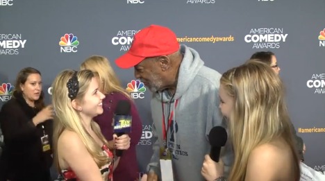 Hannah and Cailin Loesch, Bill Cosby at event of American Comedy Awards