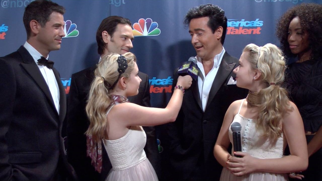 Hannah and Cailin Loesch with Il Divo at event of America's Got Talent