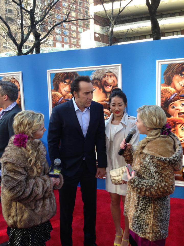 Hannah Loesch and her twin sister Cailin interviewing Nicolas Cage at the NYC premiere of 