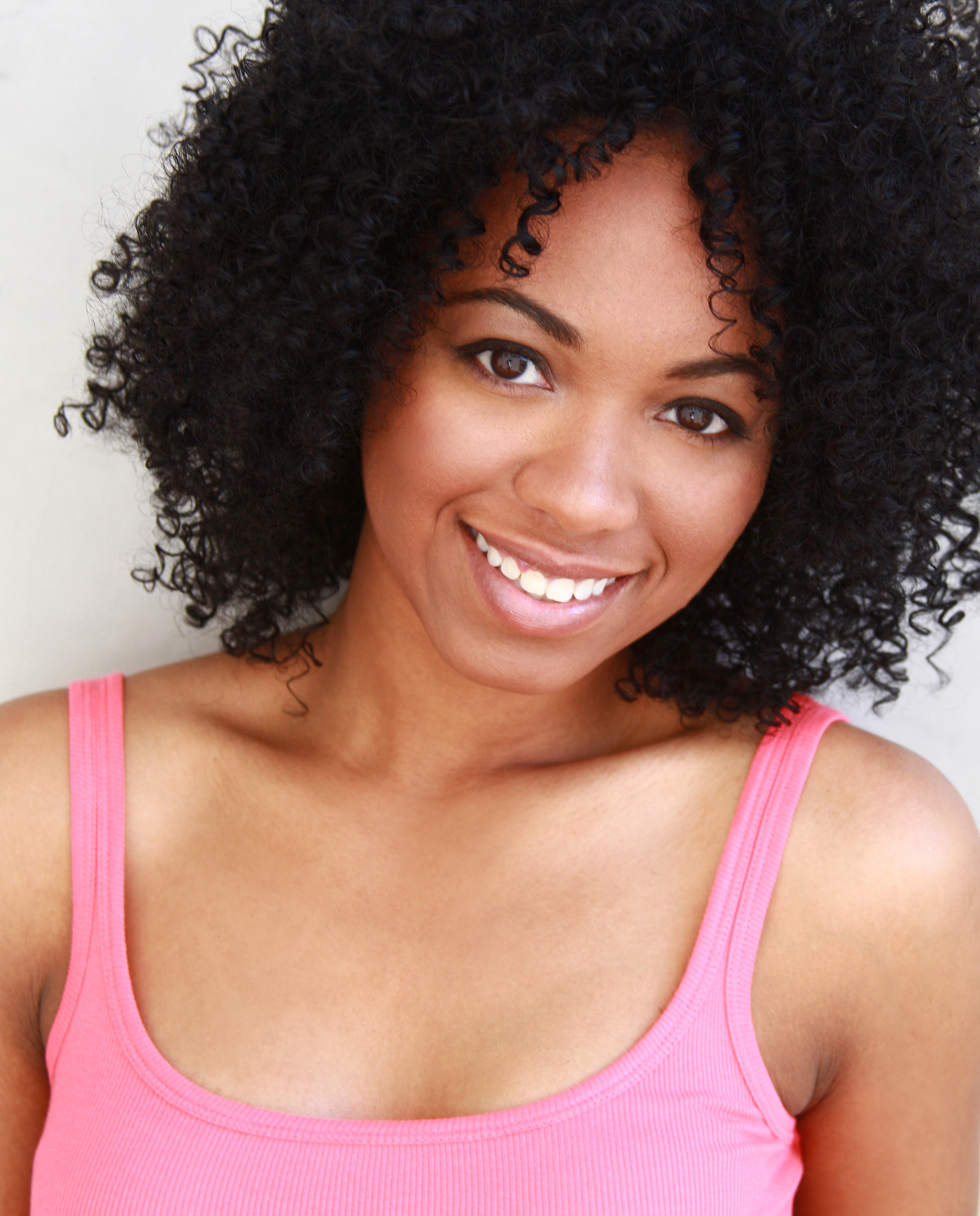 D'Kia Anderson Headshot