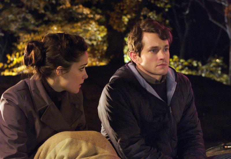 Still of Rose Byrne and Hugh Dancy in Adam (2009)