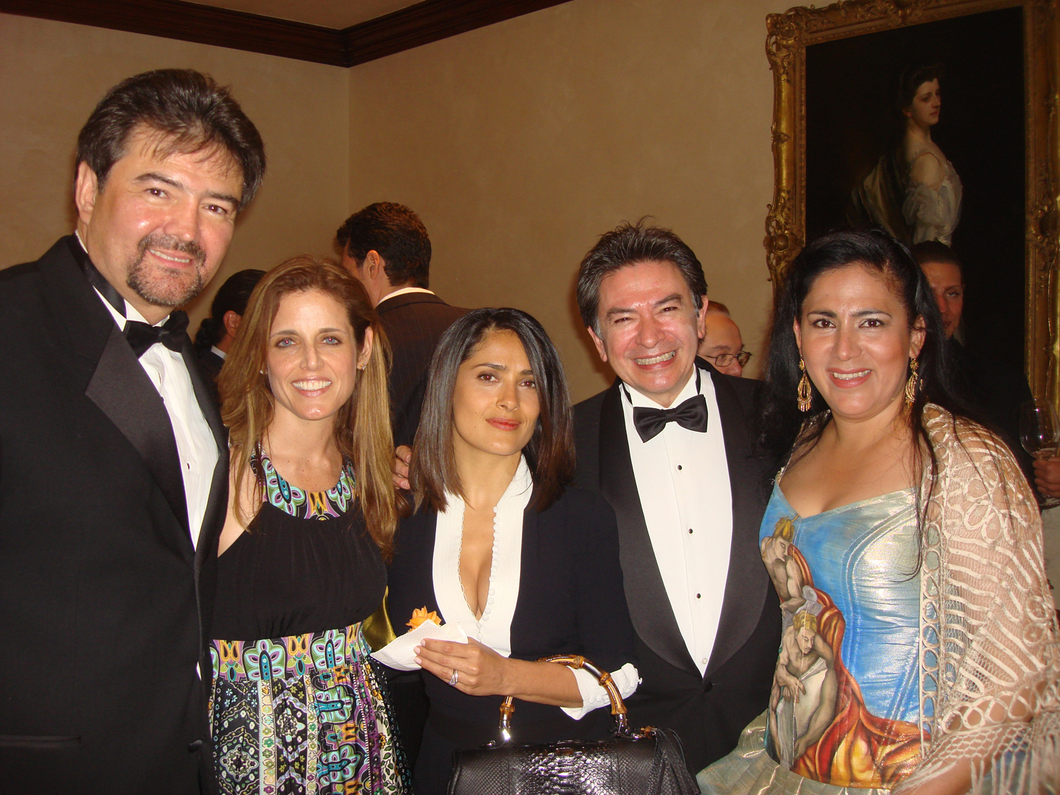 At a Los Angeles event for the Mexican artistic organization SIVAM, with Mexican tenor Jose Luis Duval, actor Salma Hayek, concert pianist Fernando García Torres and Mexican soprano Olivia Gorra.