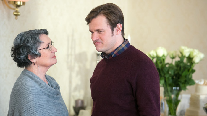 Still of Eva Matejková and Péter Nádasdi in Burlive Vino (2013)