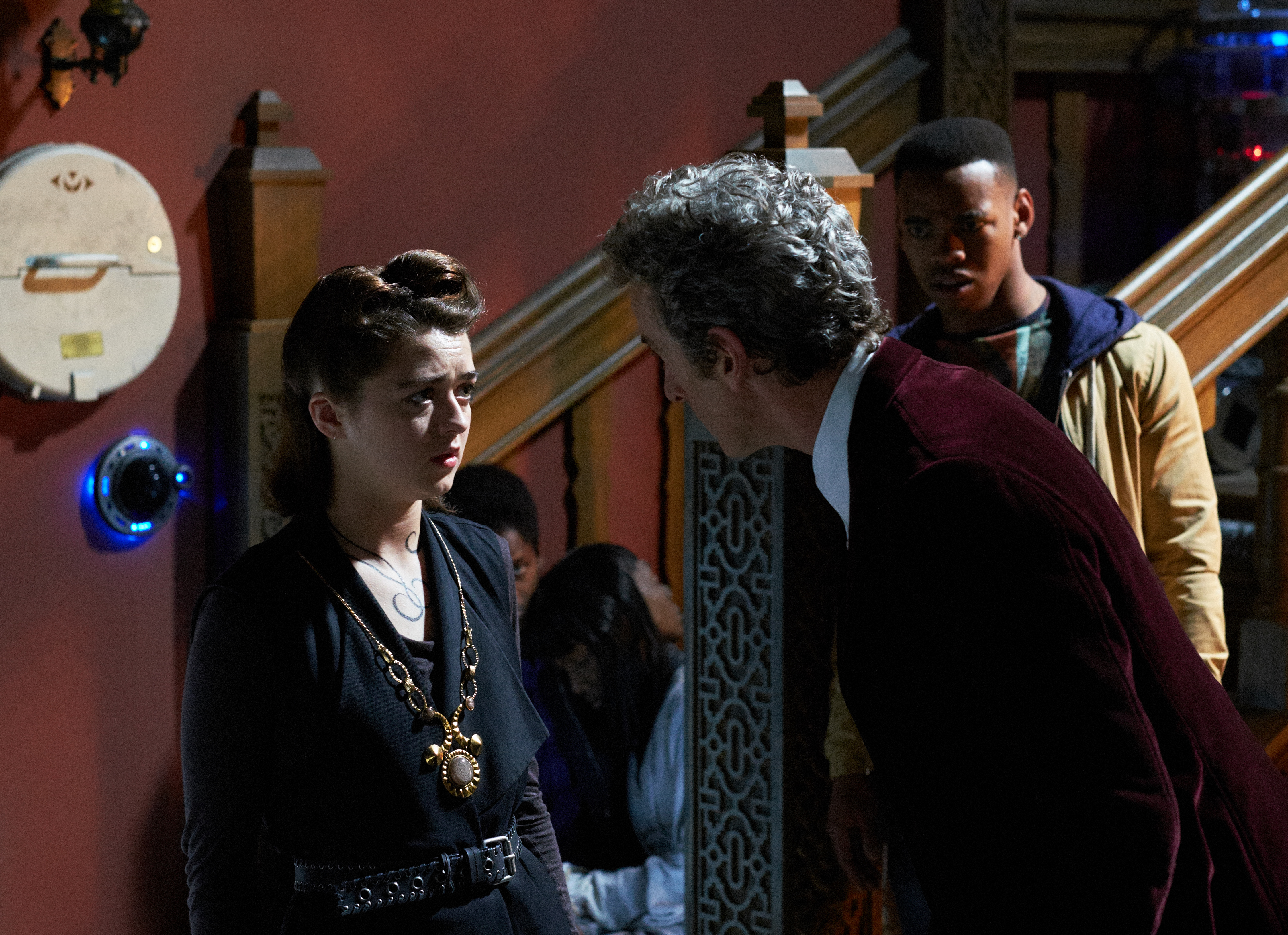 Still of Peter Capaldi, Maisie Williams and Joivan Wade in Doctor Who (2005)
