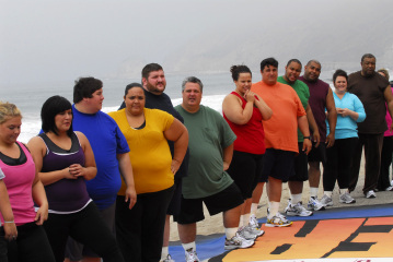 Still of Tracey Yukich, Antoine Dove, Mozziz Dewalt, Alexandra Cristin White, Julio Gomez, Sean Algaier, Amanda Arlauskas and Allen Smith in The Biggest Loser (2004)