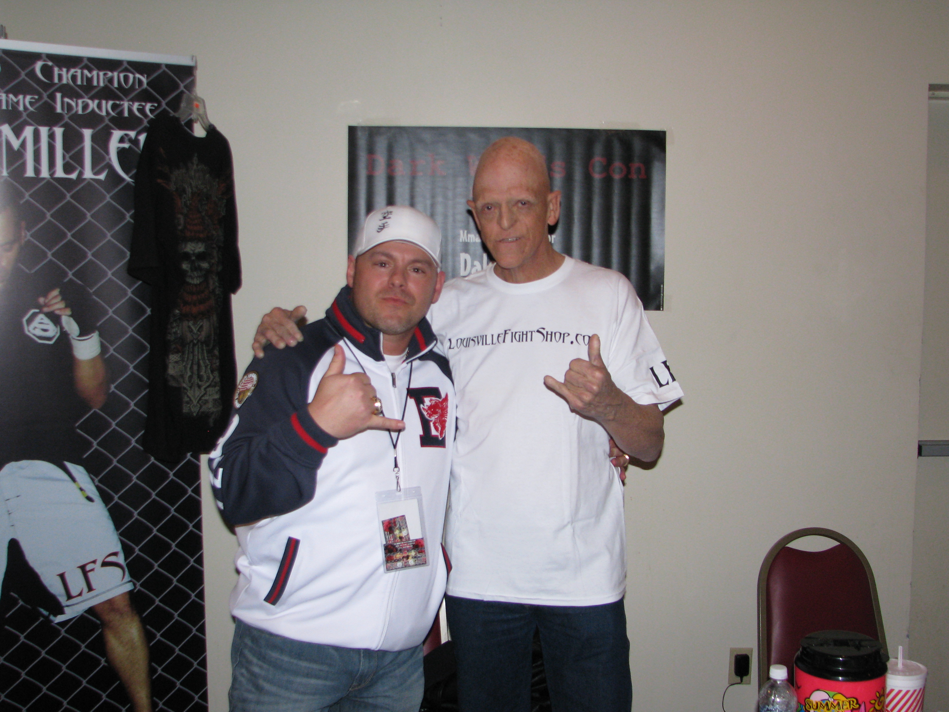 Me and MICHAEL BERRYMAN at Darkwoods con, yes he loves MMA, looks good in the LFS gear.