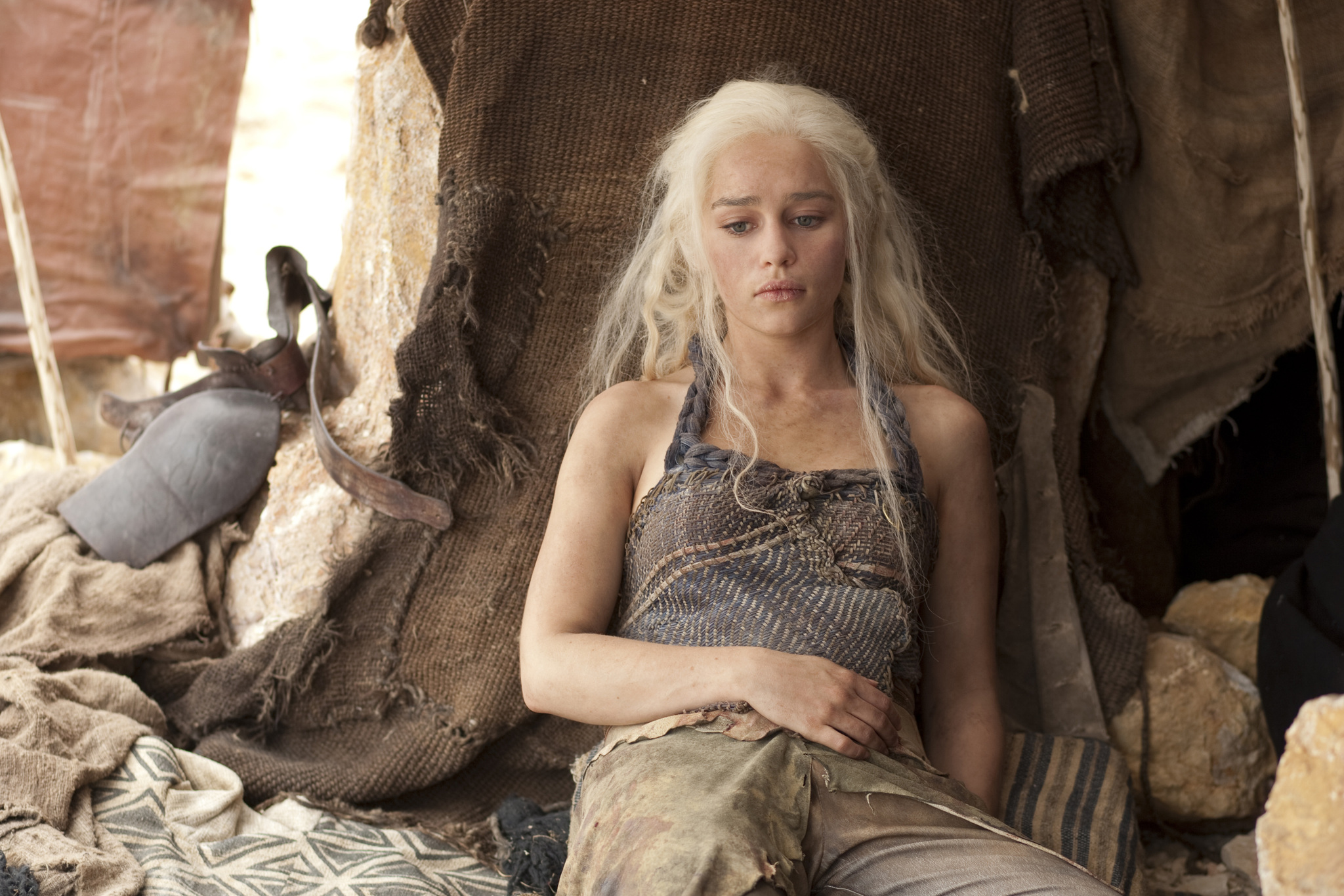 Still of Emilia Clarke in Sostu karai (2011)