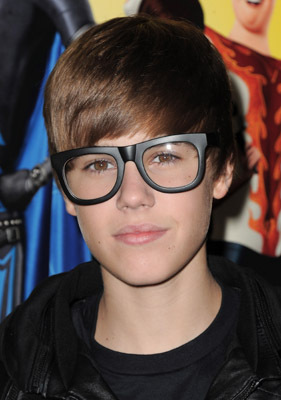 Justin Bieber at event of Megamaindas (2010)