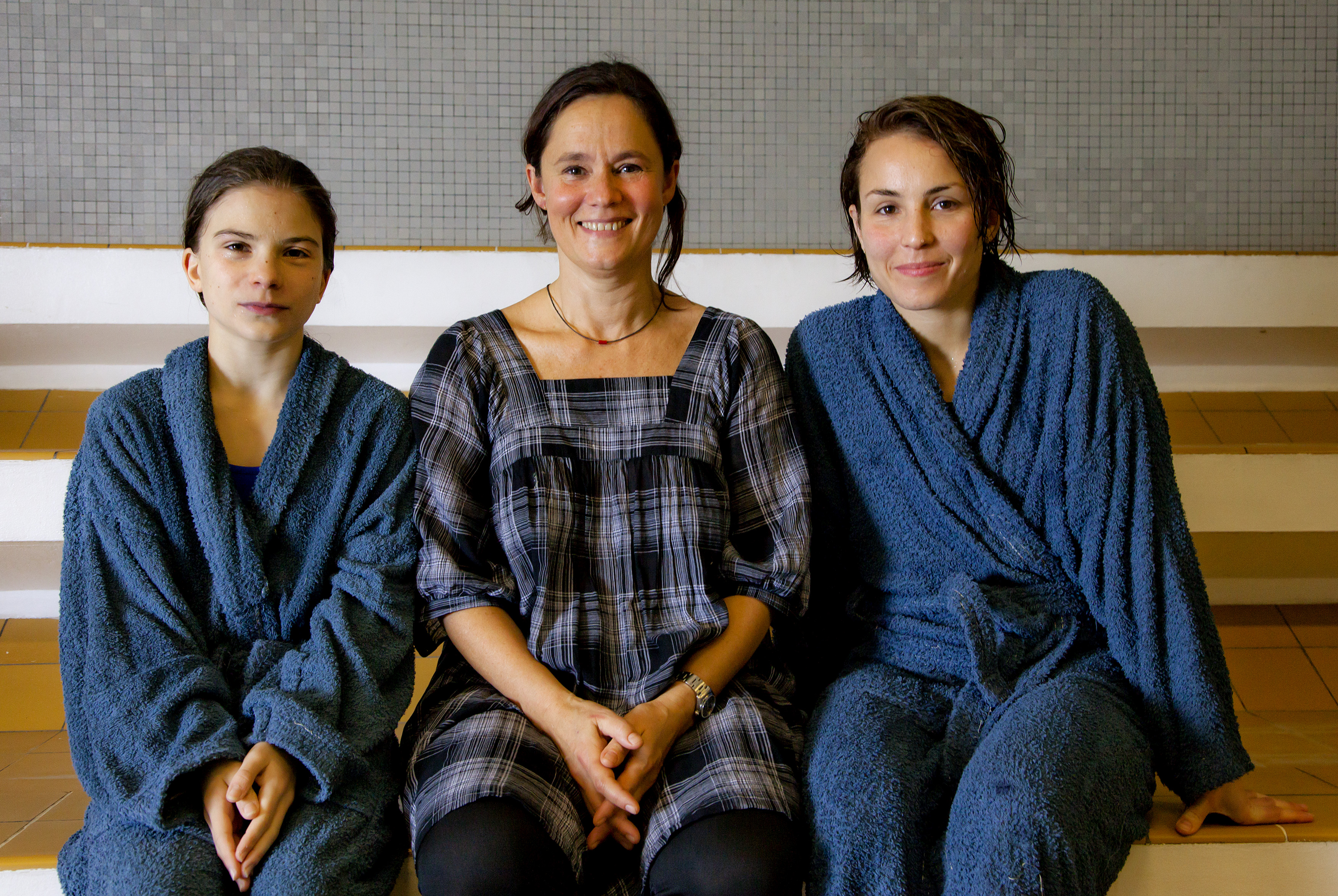 Tehilla, Pernilla and Noomi in Svinalängorna/Beyond