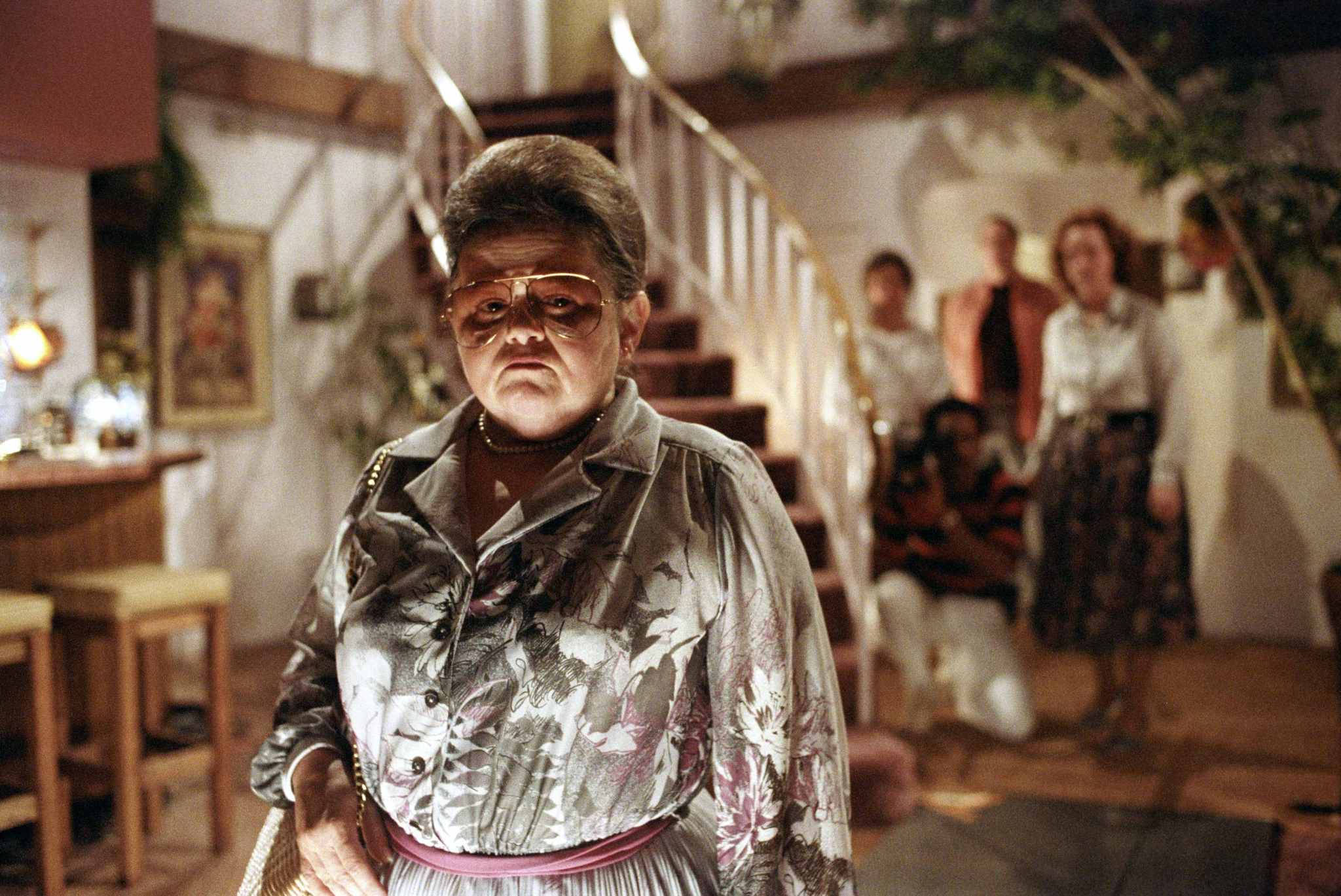 Still of JoBeth Williams, Oliver Robins and Zelda Rubinstein in Poltergeist (1982)