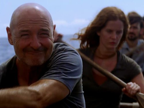 Still of Terry O'Quinn and Rebecca Mader in Dinge (2004)