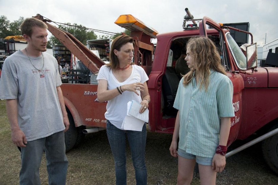 James Landry Hebert, Ami Cannan Mann & Chloe Moretz rehearse on the set of Texas Killing Fields