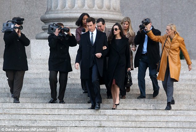 Sharina Martin, Dylan McDermott and Demi Moore on the set of Blind (2016)