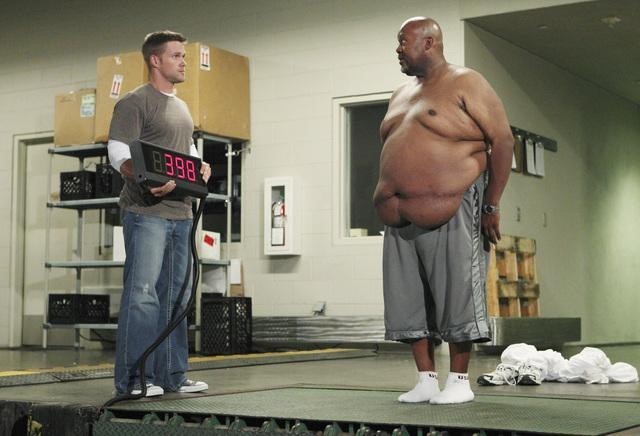 Still of Chris Powell in Extreme Makeover: Weight Loss Edition (2011)