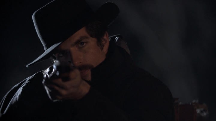 Gunslingers S2, Seth Bullock draws on an outlaw.