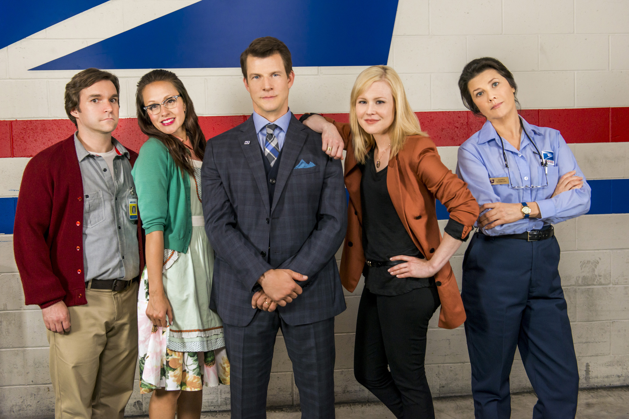 Still of Daphne Zuniga, Kristin Booth, Crystal Lowe, Eric Mabius and Geoff Gustafson in Signed, Sealed, Delivered (2014)