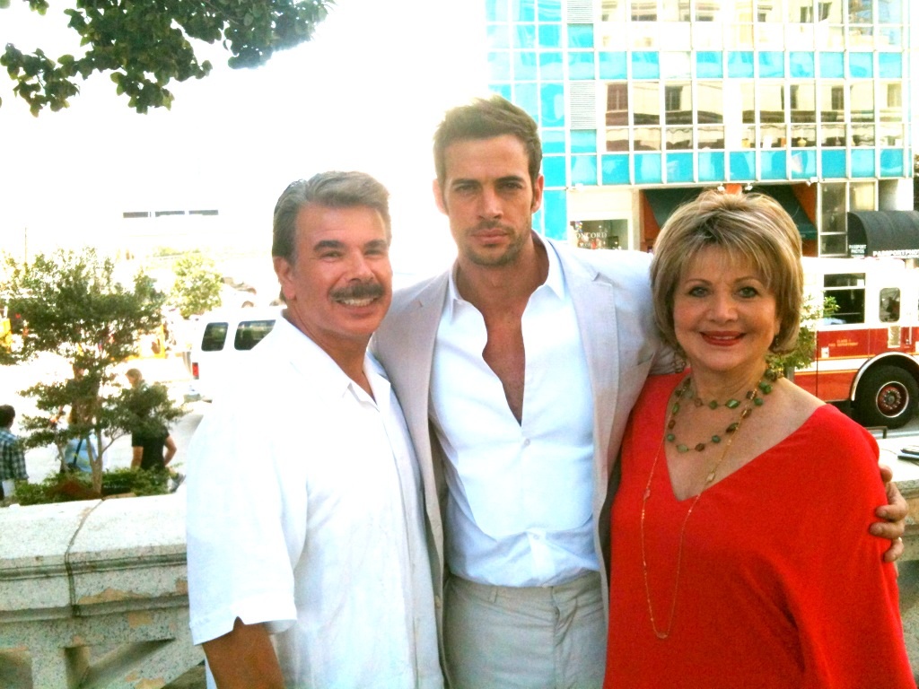 Alan Fritz with William Levy and Celia Do Muino before filming the final scene for A Change of Heart (2014)