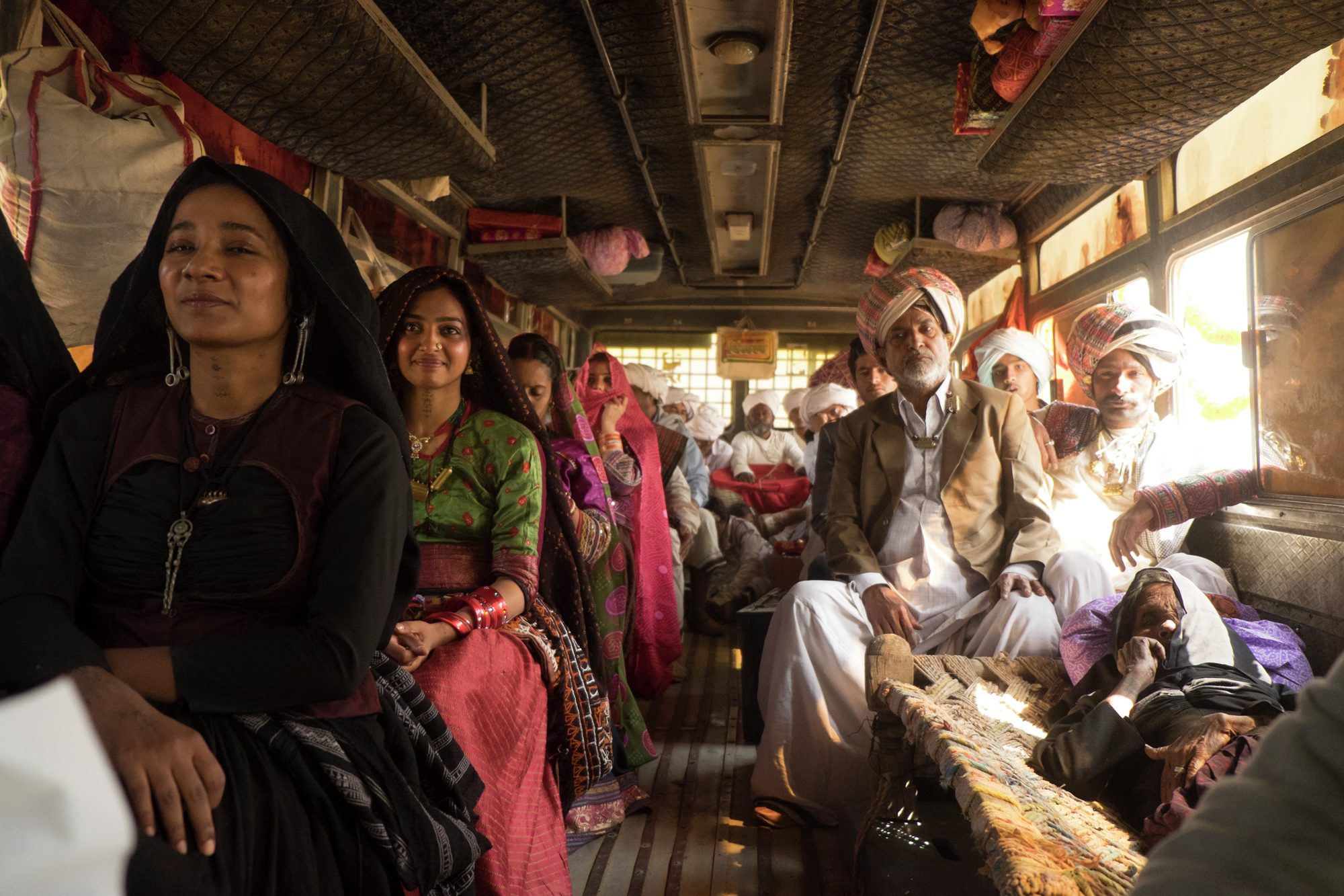 Still of Tannishtha Chatterjee and Radhika Apte in Parched (2015)