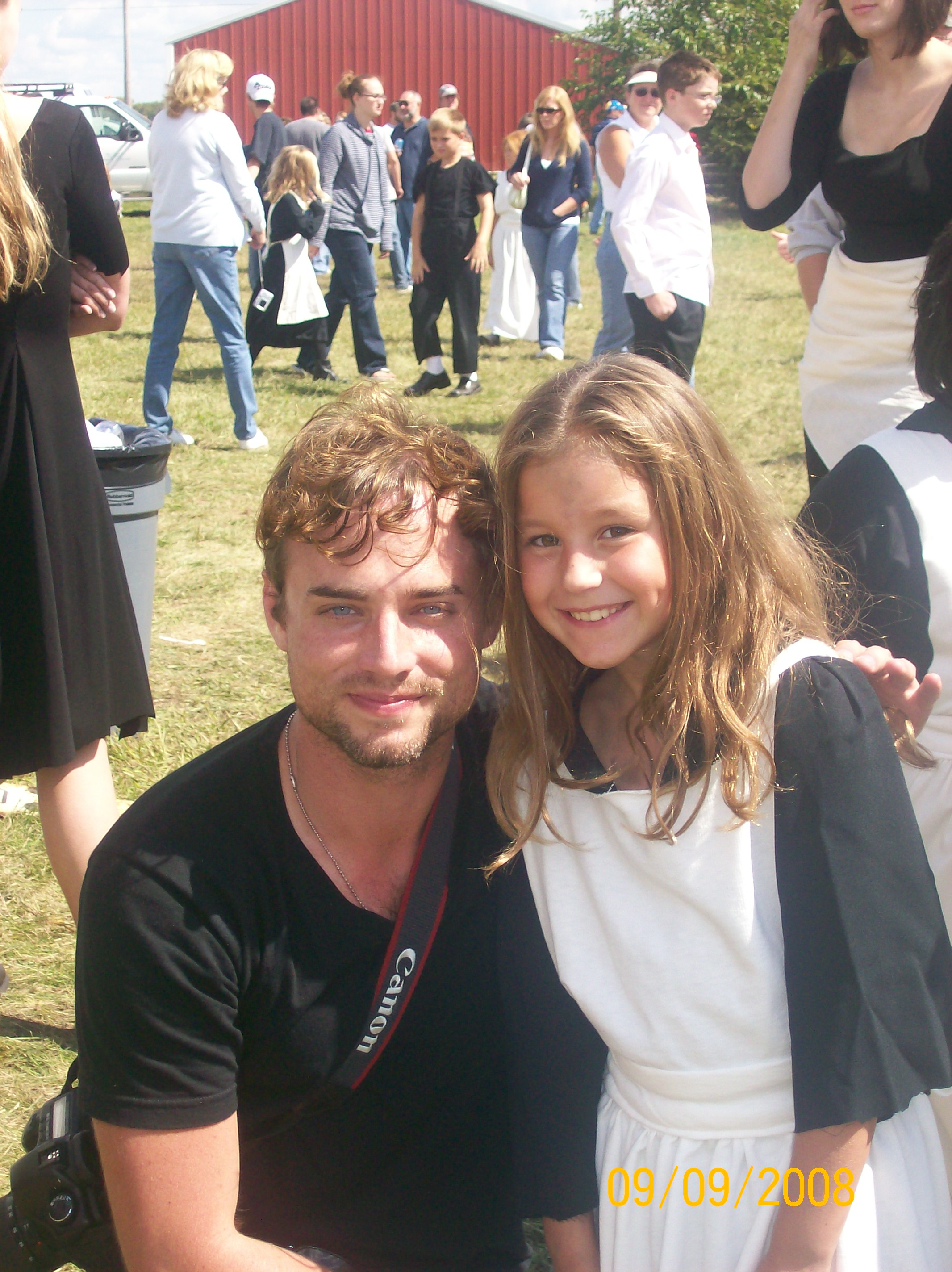 Ben Easter and Rylie on the set of Children of the Corn