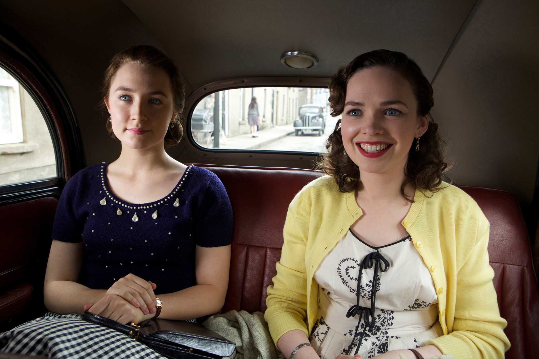 Still of Saoirse Ronan and Eileen O'Higgins in Brooklyn (2015)