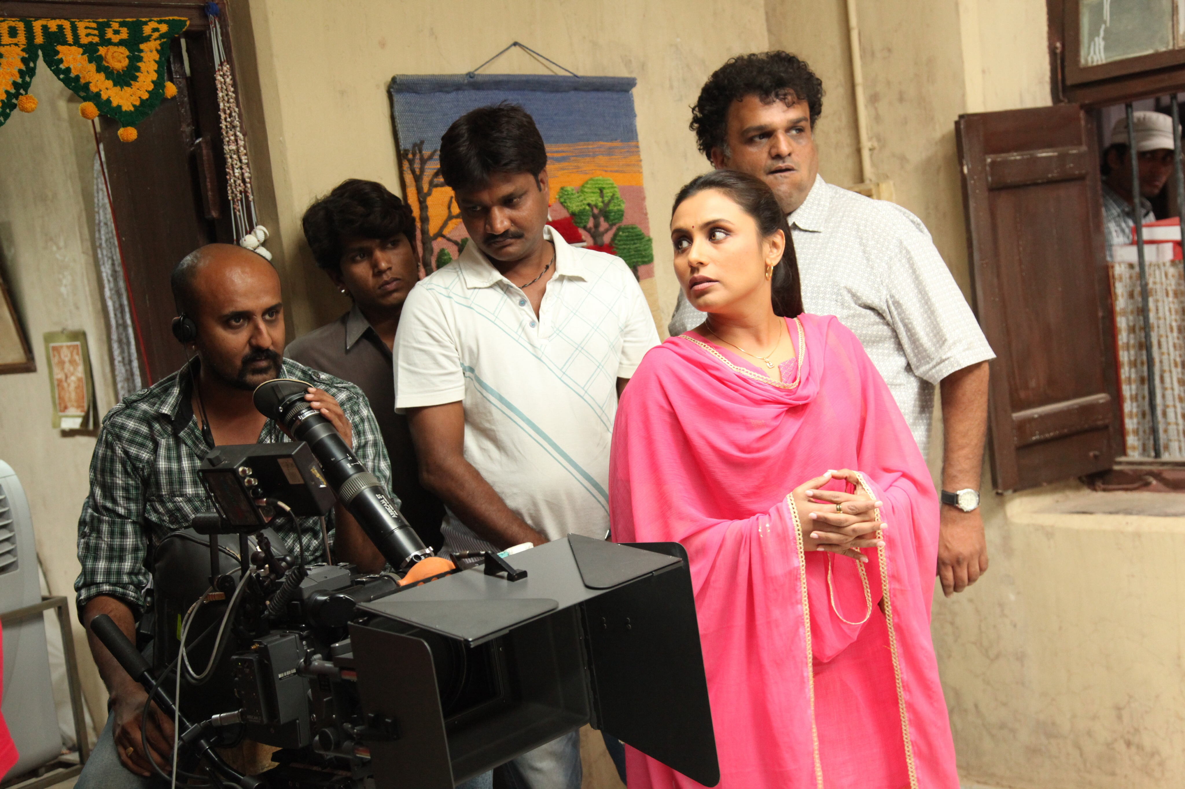 On the sets of Aiyyaa.... With dir sachin kundalkar. And Rani mukherjee