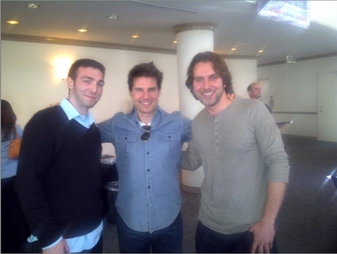 Anthony Genovese, Tom Cruise and Charlie Ward on set of 