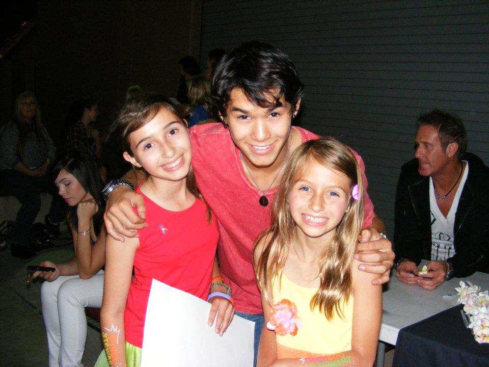 Sophia Strauss with Victoria Strauss and Booboo Stewart from The Twilight Saga: Breaking Dawn
