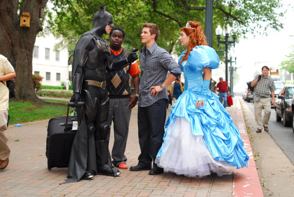 Still of Ike Barinholtz, Nicole Parker, Gary 'G. Thang' Johnson and Matt Lanter in Katastrofiskai nesekmingas filmas (2008)