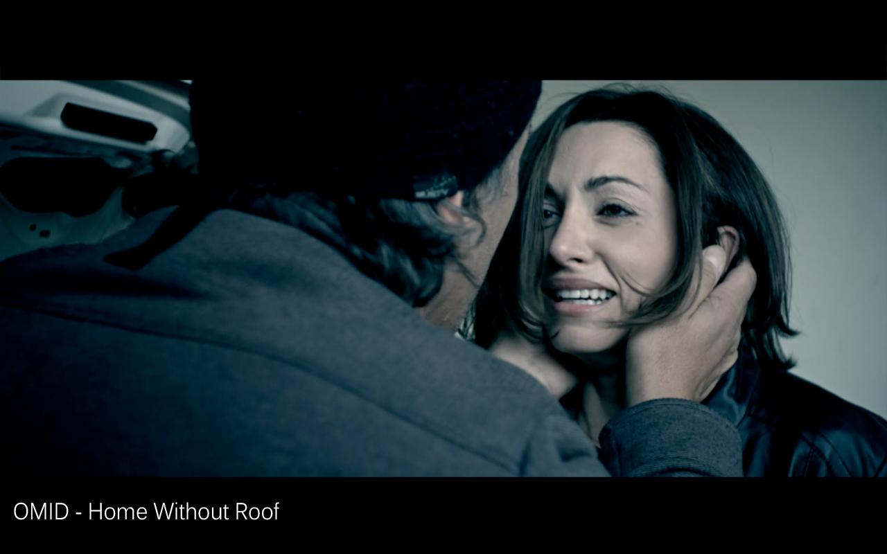 Still of Carlotta Montanari and Mirko Grillini in Khaneye Bi Saghf