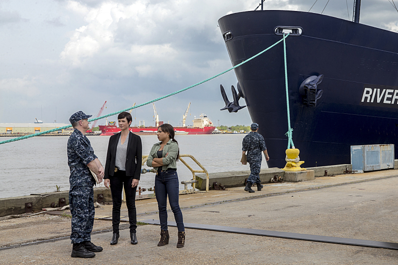 Still of Brett Baker, Zoe McLellan and Shalita Grant in NCIS: New Orleans (2014)