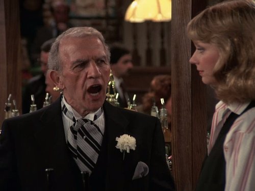 Still of Shelley Long and Nicholas Colasanto in Cheers (1982)