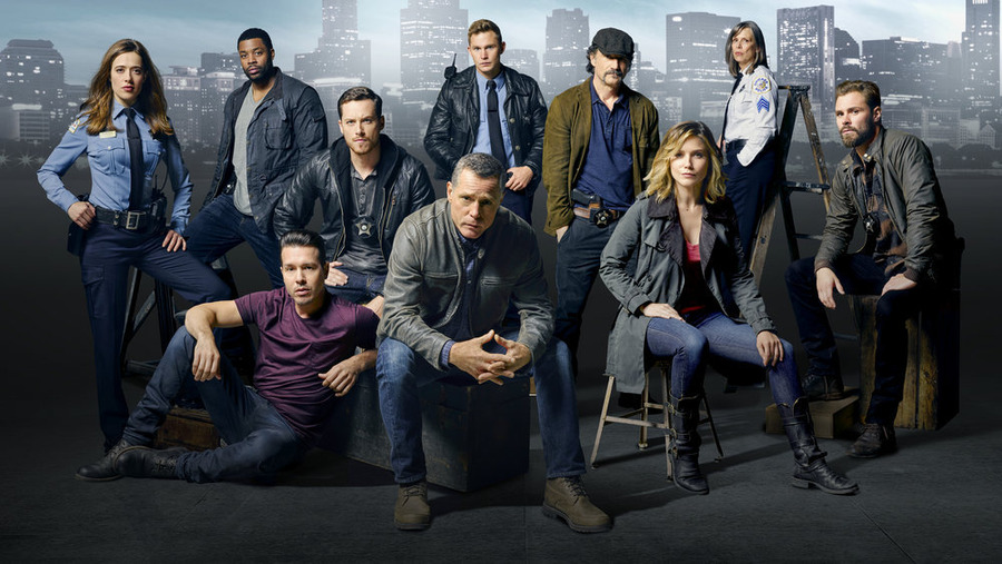 Still of Elias Koteas, Jason Beghe, Sophia Bush, Jesse Lee Soffer, Amy Morton, Jon Seda, Patrick John Flueger, Brian Geraghty, Marina Squerciati and Laroyce Hawkins in Chicago P.D. (2014)