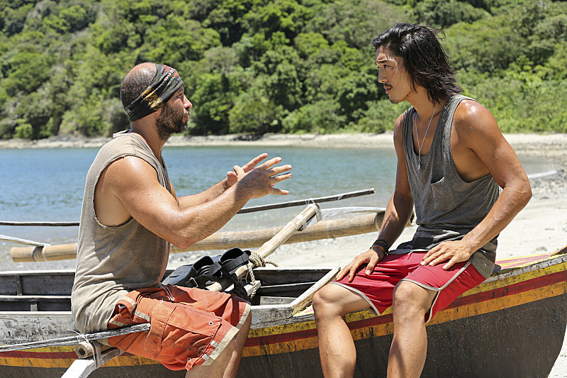 Still of Yung Woo Hwang and Tony Vlachos in Survivor (2000)