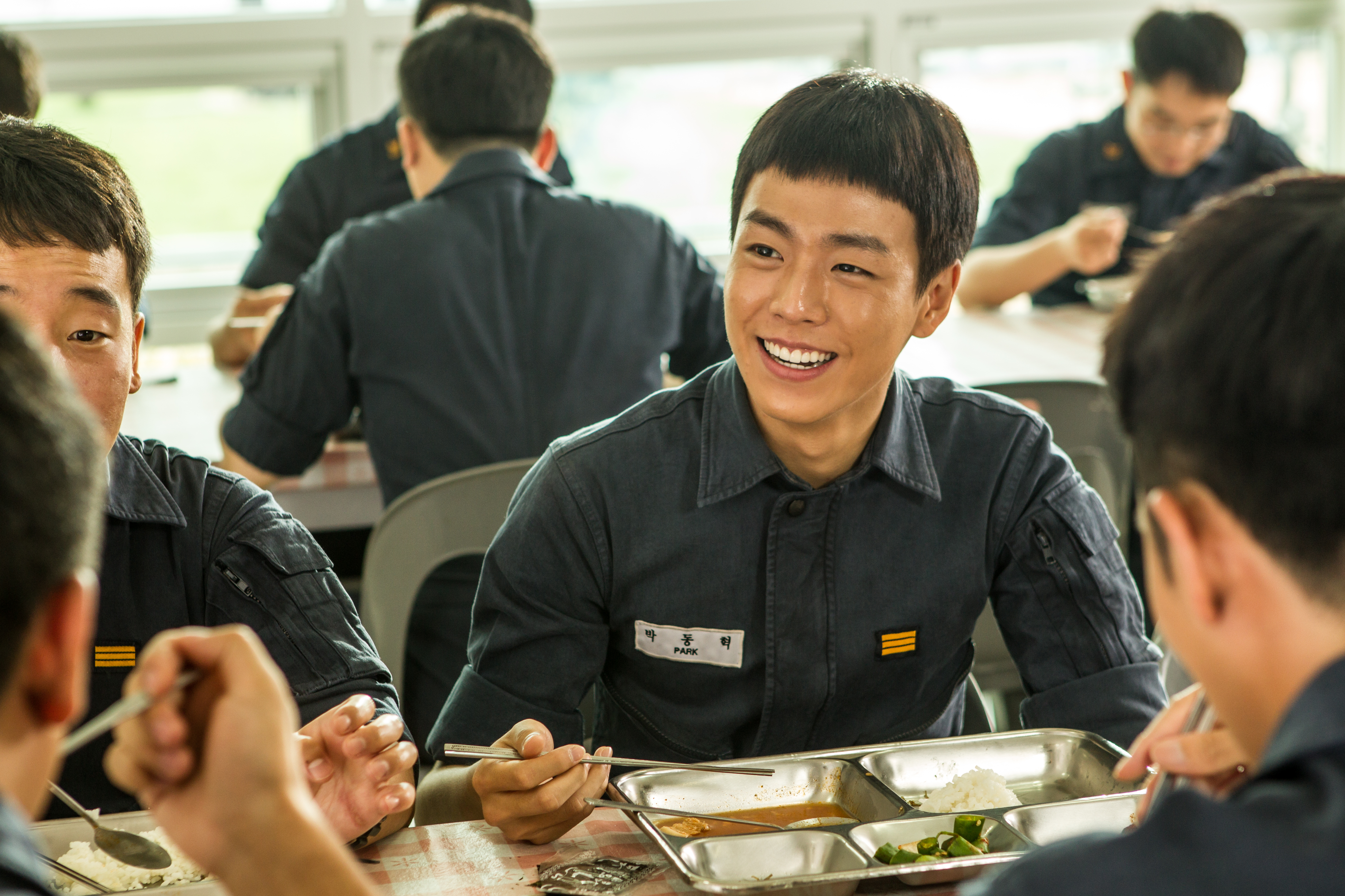 Still of Lee Hyun Woo in N.L.L: Yeonpyeong Haejeon (2015)