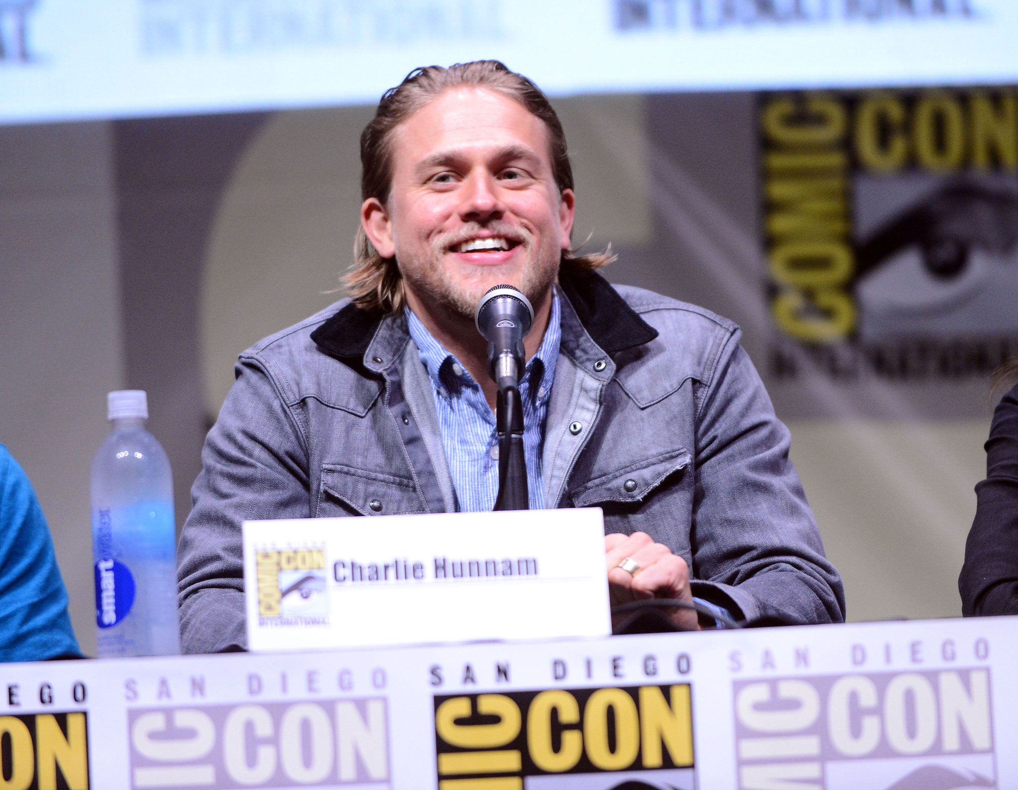 Charlie Hunnam at event of Sons of Anarchy (2008)