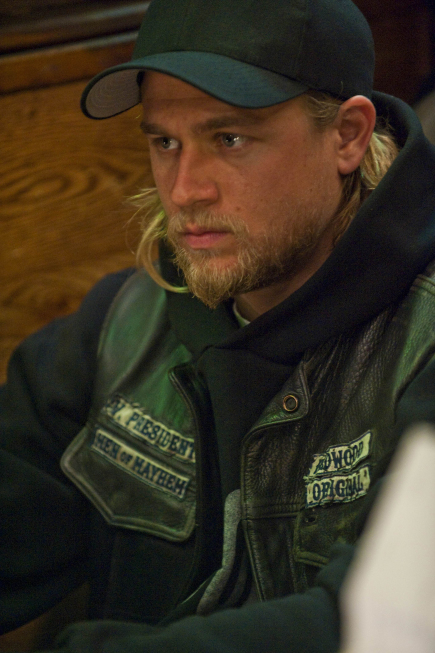 Still of Charlie Hunnam in Sons of Anarchy (2008)