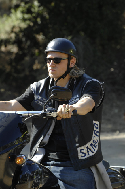 Still of Charlie Hunnam in Sons of Anarchy (2008)