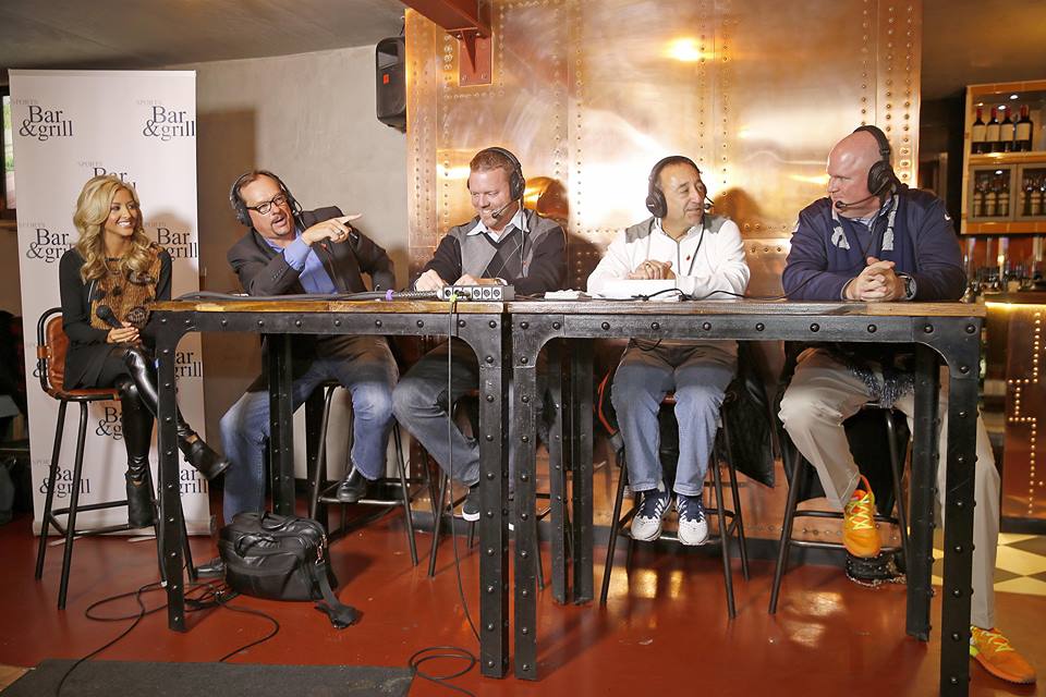 Talkin' Cowboys with Sydney Durso, Steve Dennis, Nick Eatman, Mickey Spagnola, and Bryan Broaddus at the Marylebone Station Sports Bar and Grill in London.