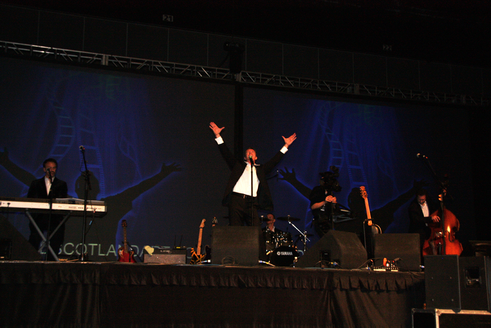 David Scotland LIVE at the Los Angeles Convention Center