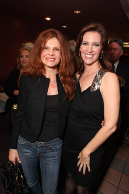 Lolita Davidovich and Leslie Zemeckis at event of Behind the Burly Q (2010)