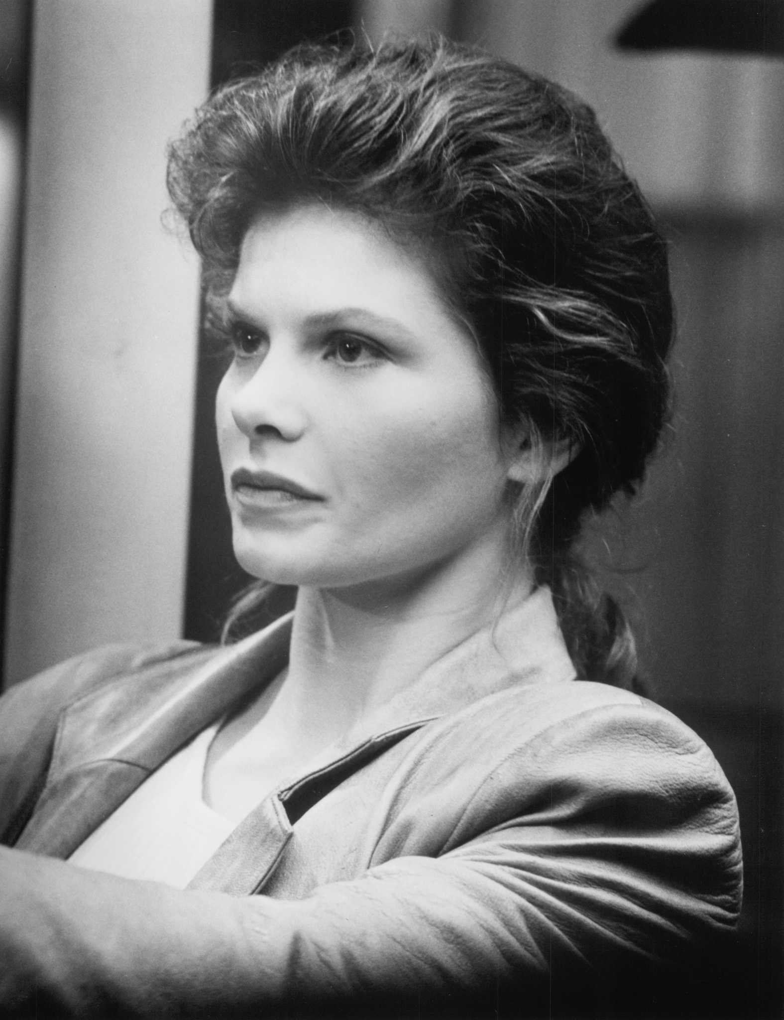 Still of Lolita Davidovich in Raising Cain (1992)