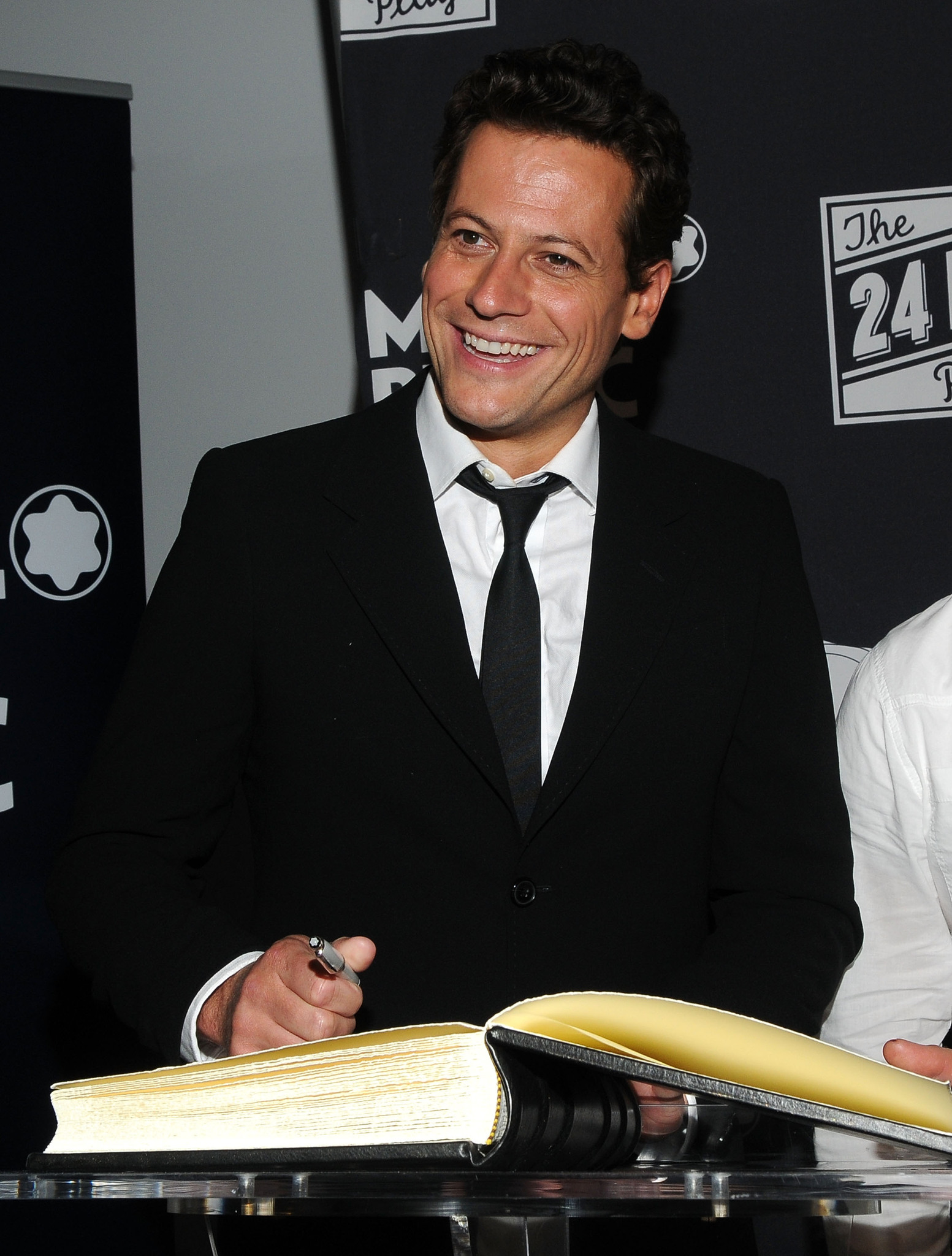 Ioan Gruffudd