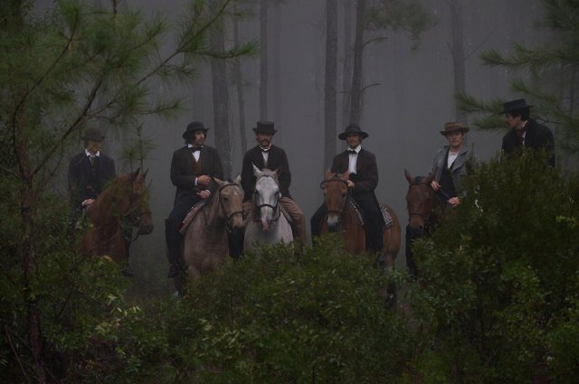 Johnny Simmons, John Michael Weatherly, Albert Hardy, Jeremy Tuttle, Norman Reedus, and Toby Kebbell. The Conspirator