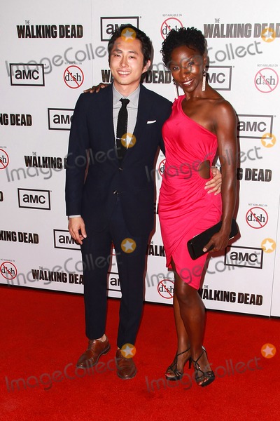 Steven Yuen and Jeryl Prescott arrive for the season 3 premiere of The Walking Dead at Universal City Walk in Los Angeles, October 4, 2012